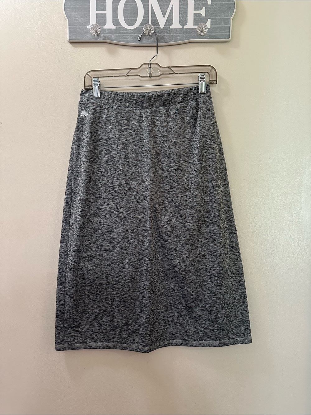 Snoga Casual Gray A-Line Knit Skirt